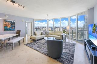 Big 33rd Floor Oceanview STR03353 - 8