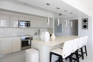 Luxe 3BR 3BA Beachwalk Gem in the Building - 9