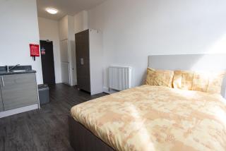 Student Only Studios Near Nottingham Centre - 1