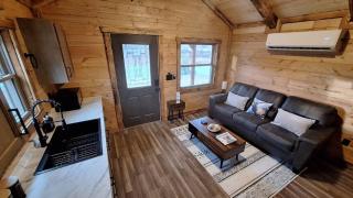 Micham's Clark Fork River Retreat - River Front, Mountain View, Fire Pit - Cabin 1 - 7