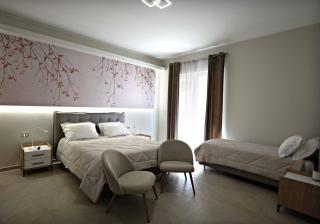 Max's Room - 4
