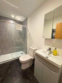 34 Peel Road - 6