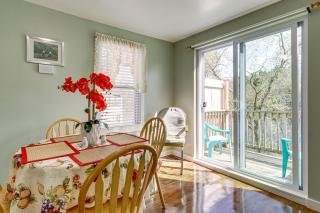 Riverside Franklin Townhome: 2 Private Balconies! - 7