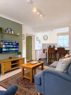 Esk Retreat, Cosy 1 Bed Flat - 3miles from M6 Jct45 - near A75, Gretna & Carlisle - 9