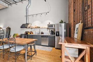 Industrial Modern Loft in Downtown Lafayette - 2