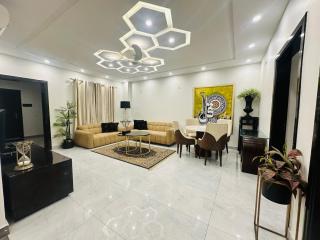 Premium 2BR Apartment UG 07 DHA Air Avenue Opposite Park - 9