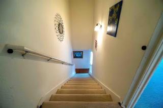 Hill Country Beauty in Red Beautiful Large Home! Very Spacious! - Cedar Park - 1