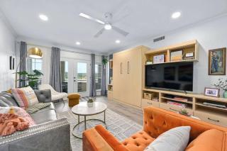 Pets Stay Free, Breezy, Stylish Island Elegance - 1