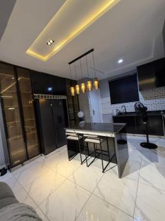 Patricia luxury fully furnished apartment - 0