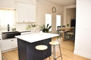 Stylish Private King Suite Near Downtown & Ybor - 3