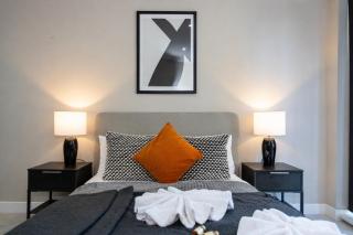 Modern 1 Bed Apt Near Birmingham Airport & NEC - 4