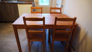 4 Bedrooms - Entire Apartment, Upper Floor - 6