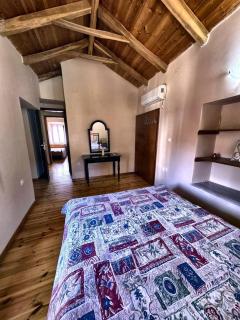 Leos Traditional Holiday House - 7