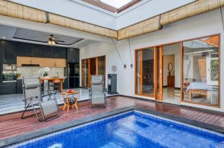 Soham Villa - Stylish 3BR Private Pool Villa in Canggu - 8