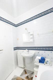 BlancBlue Apartment Diar el Fell Mrezga Residence - 2