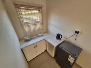 Ithonsi Guesthouse - 8