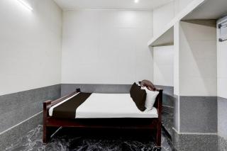 Hotel O SMR Palace - 2