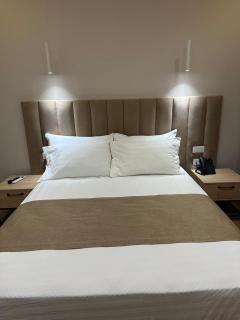 Arberia Hotel - Tirana - 1