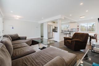 Beautiful Single Family Home in Ottawa - 1
