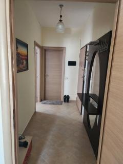 Lodys Seaside Residences - Teuta Beach - 1