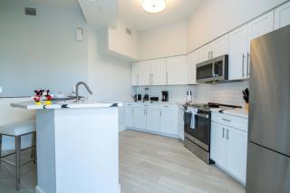 WorldQuest 3BR Condo 10 min to Epcot - 3