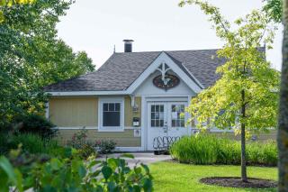Luxury Mountain Townhome - Shuttle Patio & Trails - 8