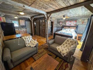 Outback Shack: Lake Access Studio in Woodruff - 1