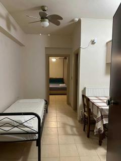 Kalamata Beachside Apartment, 4-Minute Walk to Beach - 5