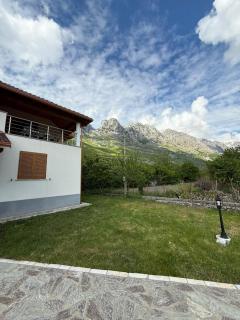 Skyline Villa Boge - 2