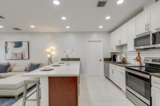 4 Mi to Hard Rock Casino! Duplex Near I-595 & I-95 - 2