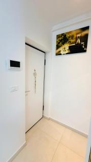 Diana Apartments - 9