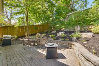 Explore Historic Dtwn Staunton! Walkable Apartment - 8