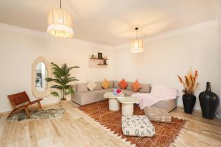 Riad style luxury 2BR Apartment Gueliz center - 4