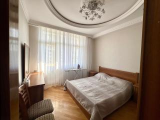Cozy Apartment in Baku - 9
