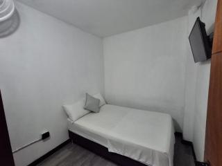 Hostal Machu Picchu Medellin - 1