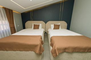 DejaVu Hotel - 1