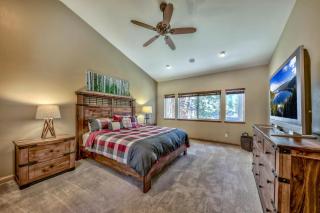 Cubby Bear at Heavenly Tahoe - Pets - 1