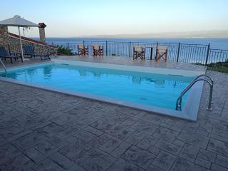 SIX INDEPENDENT HOUSES BY THE sea - 7