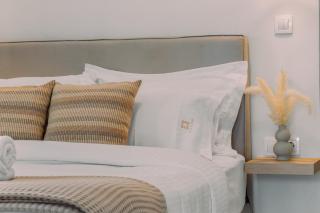 Pillow Apartments - 9