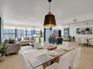 Spacious Ocean View Condo Beach Service 803 - 3