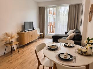 1BR Apartment | Sea Pine Boutique - 9