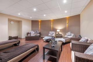 Craigendarroch Lodges. Highland Resort Stays - 4