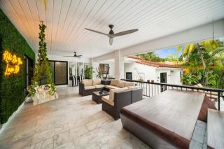 8BR Mansion Near Kiki by the River Miami - 8