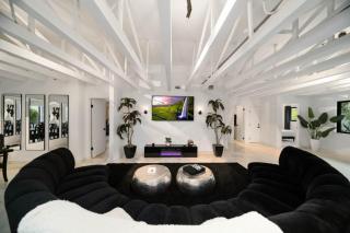 8BR Mansion Near Kiki by the River Miami - 3