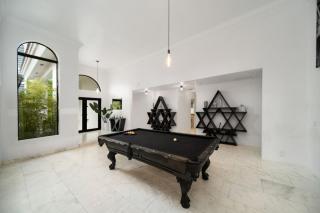 8BR Mansion Near Kiki by the River Miami - 5