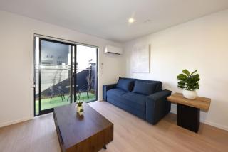 The Moorhouse Hideaway Modern 1BR City Retreat - 8