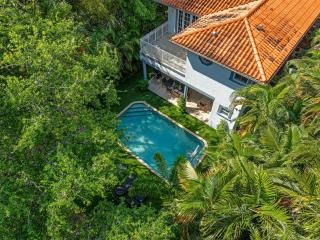 6BR Miami Shores Lush Green Spacious Villa - 7