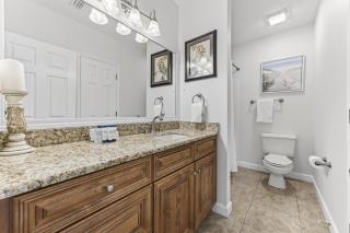 The Inn At Crystal Beach #203b - 8