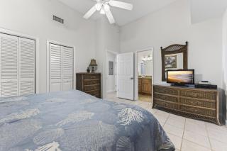 The Inn At Crystal Beach #203b - 6