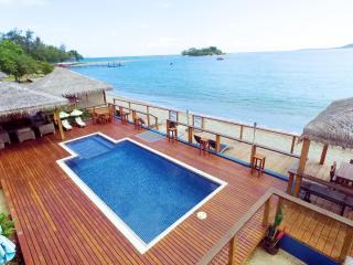 Vanuatu Beachfront Apartments - Port Vila - 0